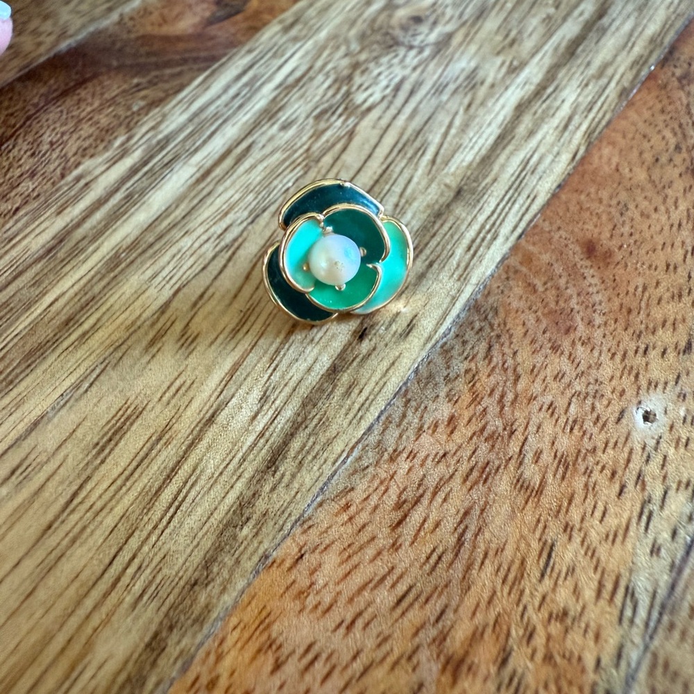One Green and Gold Floral Kate Spade Earring